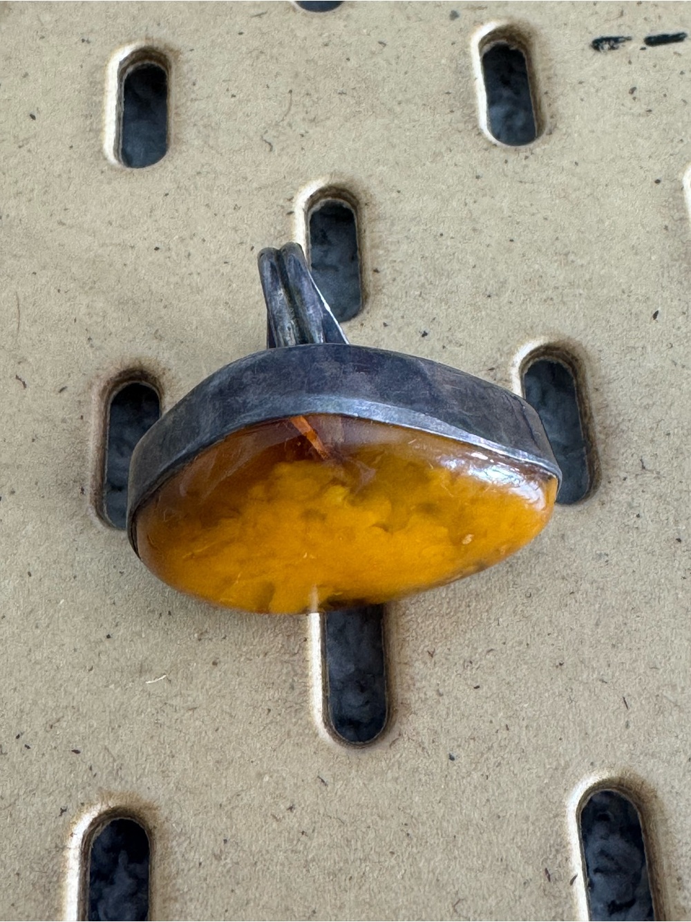 Large vintage sterling silver genuine butterscotch Baltic amber ring size 7 - Picture 3 of 10